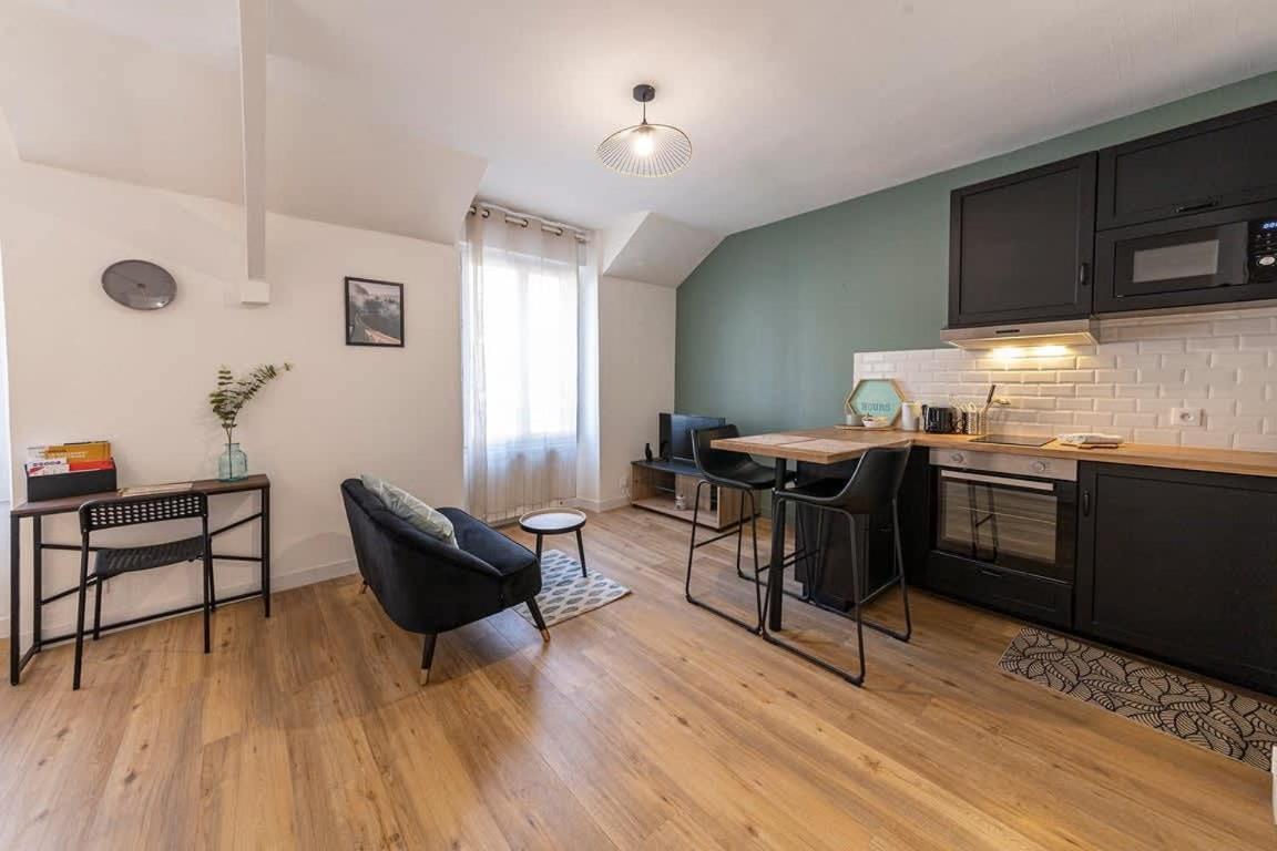Coquelin - Joli Appartement Renove رينز المظهر الخارجي الصورة